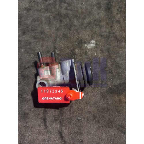 Клапан регулировки руля Renault Magnum MACK-440 (345)-1