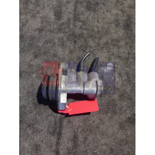 Клапан регулировки руля Renault Magnum MACK-440 (331)