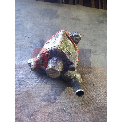 Насос ГУРа Volvo D12D (без шестерни) (253)-2