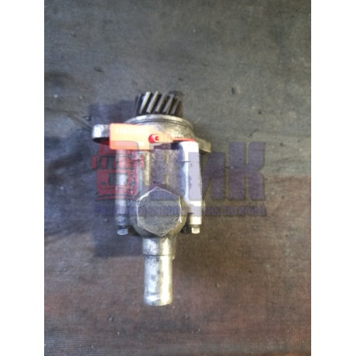 Насос ГУРа Volvo D12A (251)