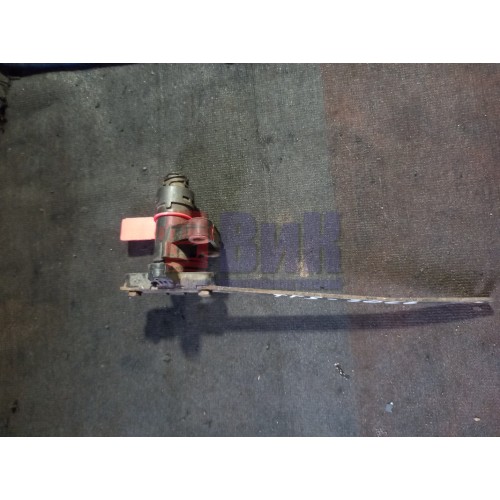 Кран уровня пола MAN с тягой (215)