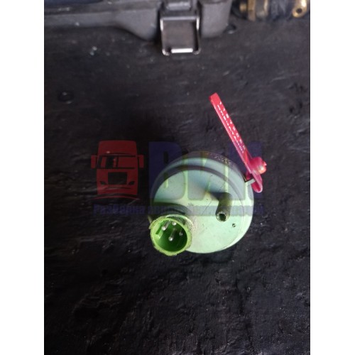 Датчик загрязнения воздушного фильтра Volvo (068)