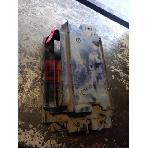 Часть корпуса отопителя (печки) MAN (452)-1