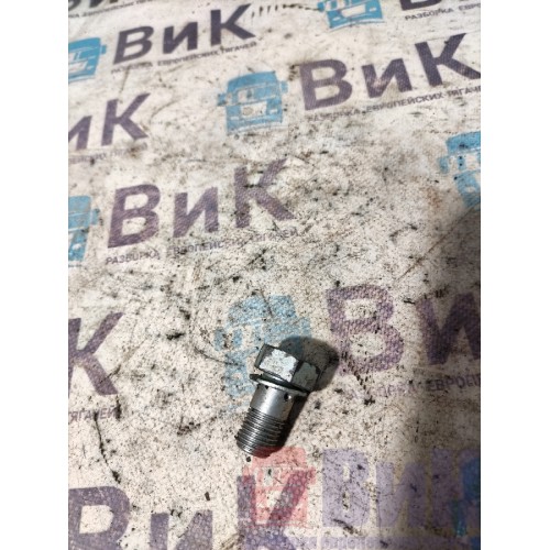 Обратный клапан  корпуса топливных фильтров Renault Volvo D13 (039)*-6