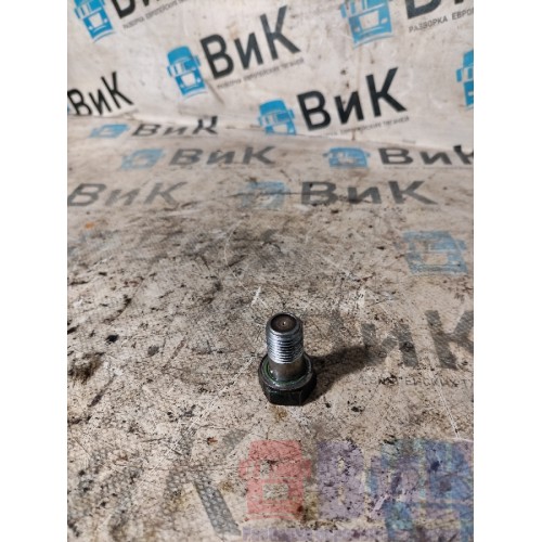 Обратный клапан  корпуса топливных фильтров Renault Volvo D13 (039)*-2