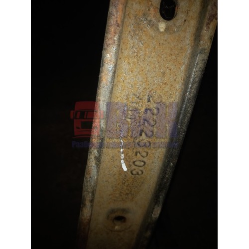 Кронштейн глушителя Volvo в сборе (971)-2