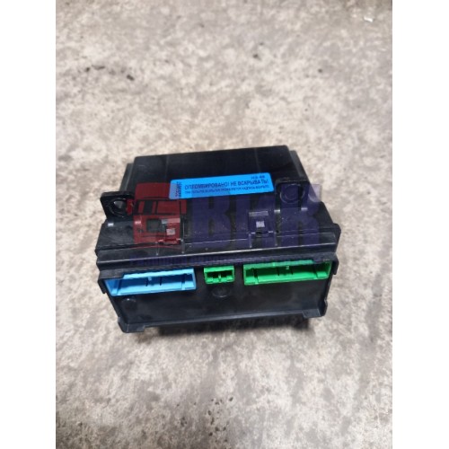 Блок VECU Renault Pr 004269 (697)