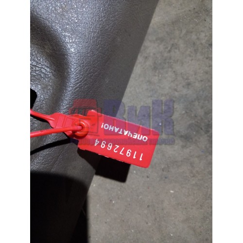 Крышка бардачка Renault Magnum Mack (694)-2