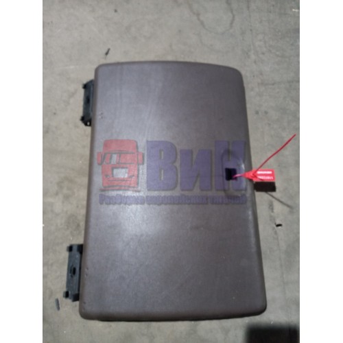 Крышка бардачка Renault Magnum Mack (696)