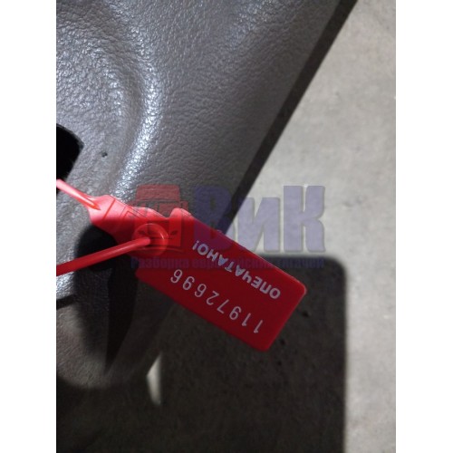 Крышка бардачка Renault Magnum Mack (696)-1