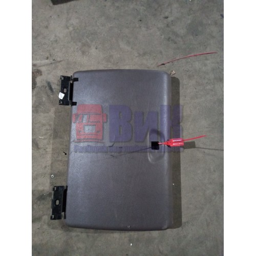 Крышка бардачка Renault Magnum Mack (698)