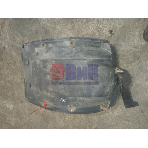 Подкрылок под кабину Renault Pr 004269 деф. RH (468)