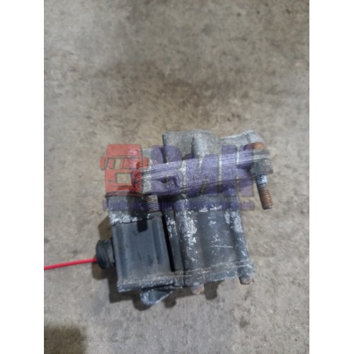 Кран ускорительный DAF 105 890007 (526)-5