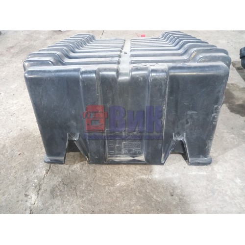 Крышка ящика АКБ DAF 105 890007 (521)-3