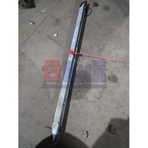 Штора лобового стекла Mercedes Actros механическая (535)