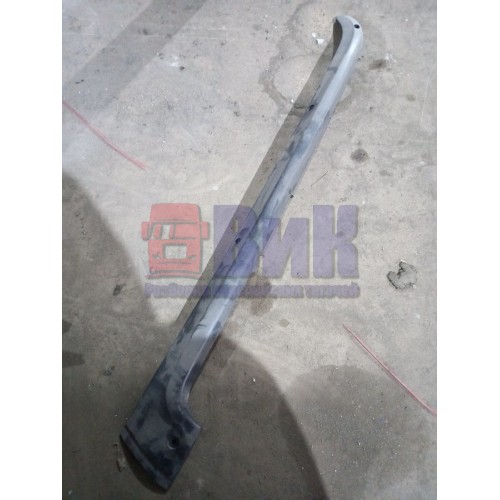 Накладка на стойку стекла Mercedes наружняя RH (058)-2