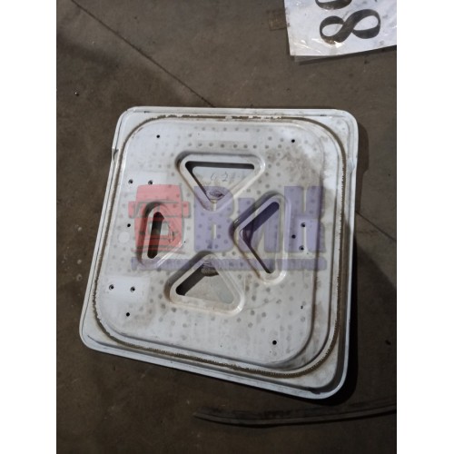 Крышка инструментального ящика Mercedes LH (340)-2