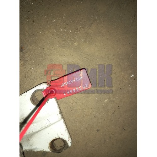 Петля двери Mercedes верхняя RH (463)-2