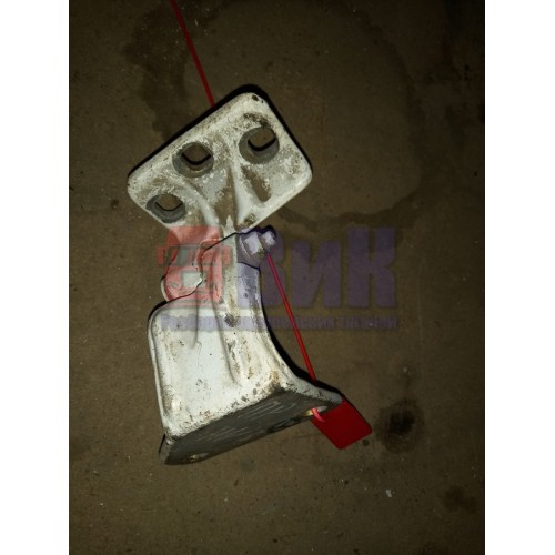 Петля двери Mercedes нижняя RH (465)-2