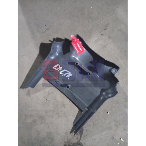 Часть кожуха рулевой колонки Mercedes (473)-2