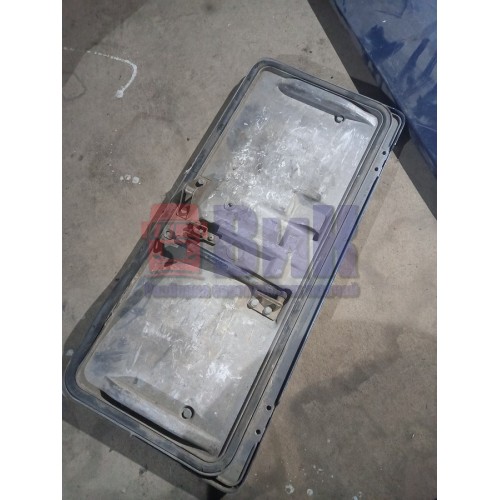 Крышка инструментального ящика Mercedes RH (041)-2