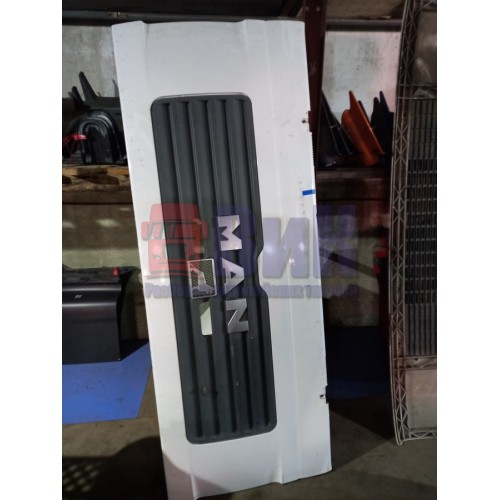 Капот MAN TGA ш.к. деф. (037)