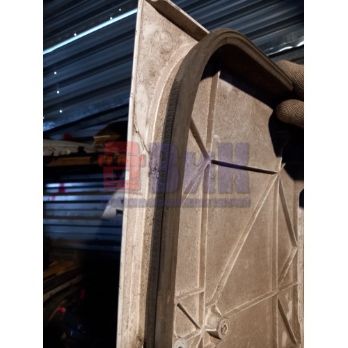 Капот Mercedes Axor деф. (718)-2