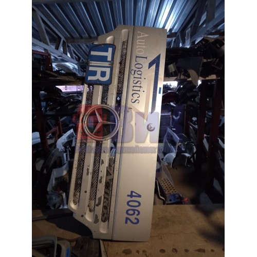 Капот Mercedes Actros в сборе (721)