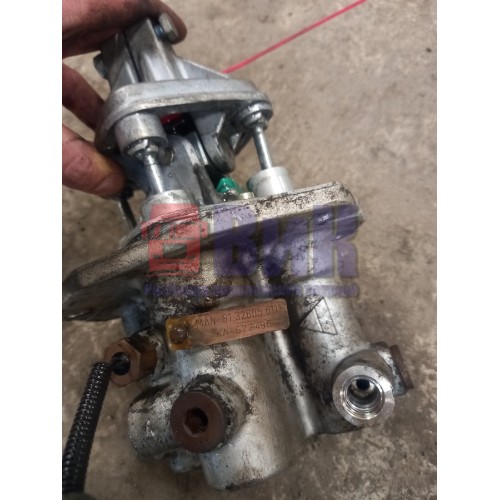 Кулиса гидравлическая MAN TGA 480 009862 (в кабине) на з/ч (938)-1