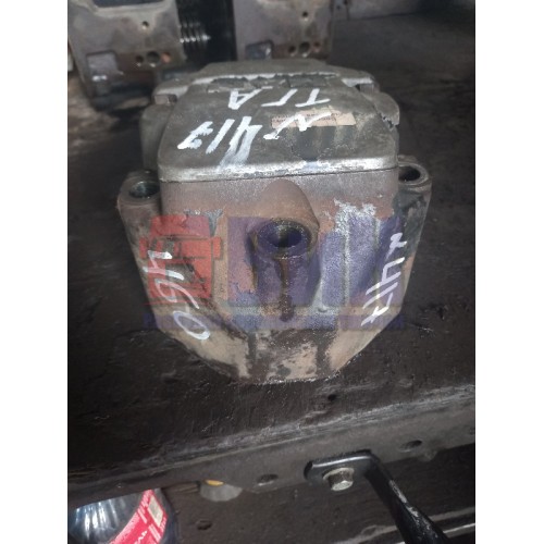 Ось рокеров MAN TGA  D2876 165052 в сборе (556)-4