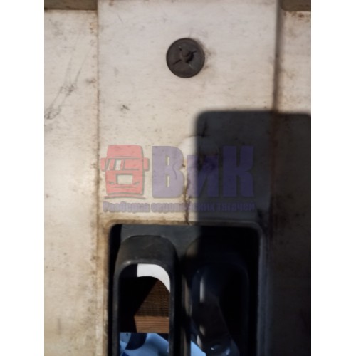 Капот DAF ATI деф. (735)-4