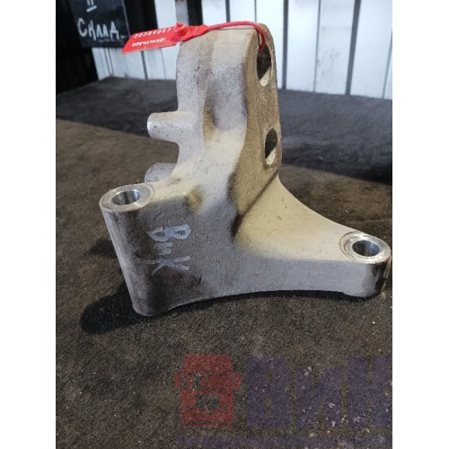 Кронштейн двигателя Renault DXI 11 (087)