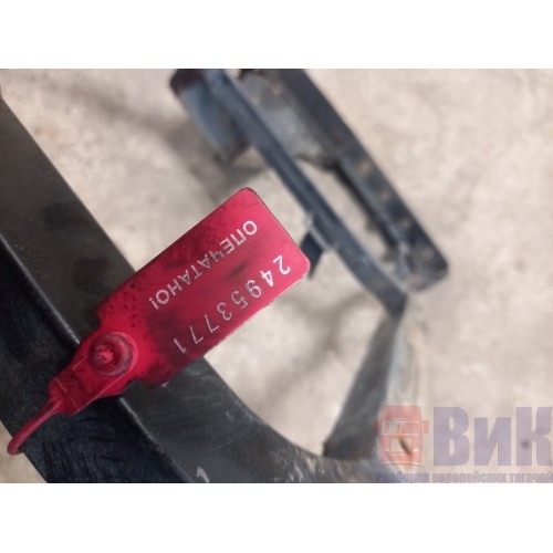 Кронштейн переднего крыла Renault Premium 004269 RH (771)-2