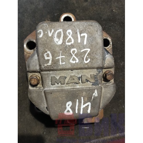 Ось коромысел MAN TGA D2876 LF 12 480лс 009862 с крышкой (584)-1