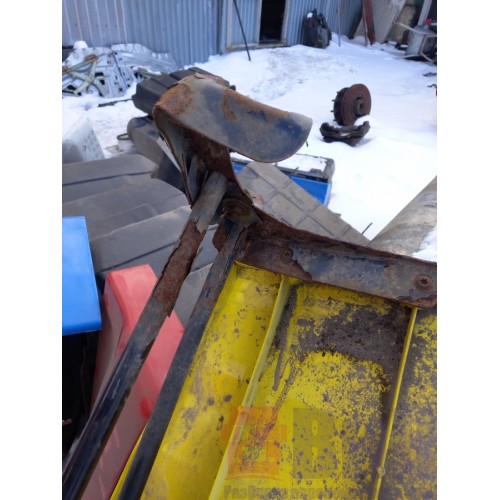 Спойлер кабины MAN у.к. (с кронштейном) боковой LH (787)-3