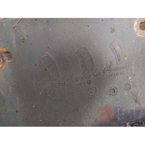 Крыло переднее Renault Pr 001728 (820)-2