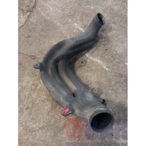 Патрубок воздушного фильтра Renault Pr 001728 (805)