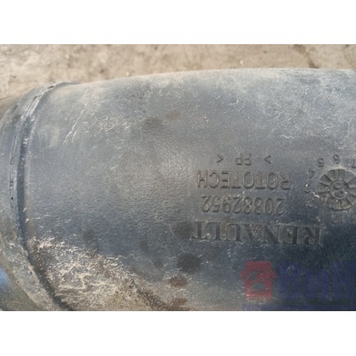 Патрубок воздушного фильтра Renault Pr 001728 (822)-3