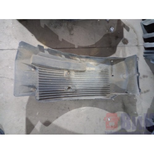 Подкрылок под кабину LH Volvo FH косая (807)-3