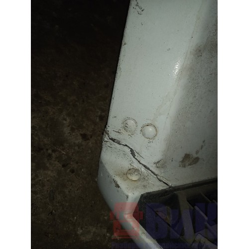 Подножка нижняя Renault Premium 001728 двойная с крон-ом и бачком омывателя деф. LH (619)-5