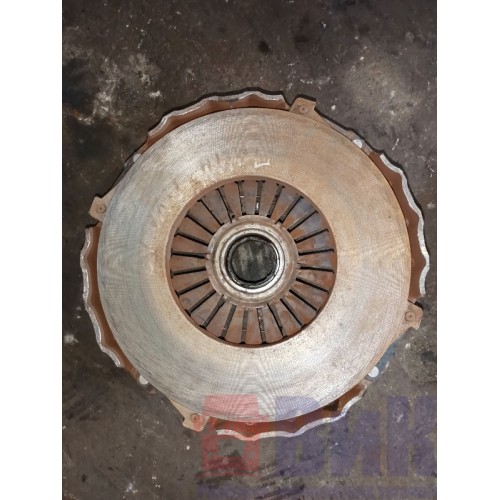 Корзина сцепления Renault Magnum DXI 12 с выжимным (024)