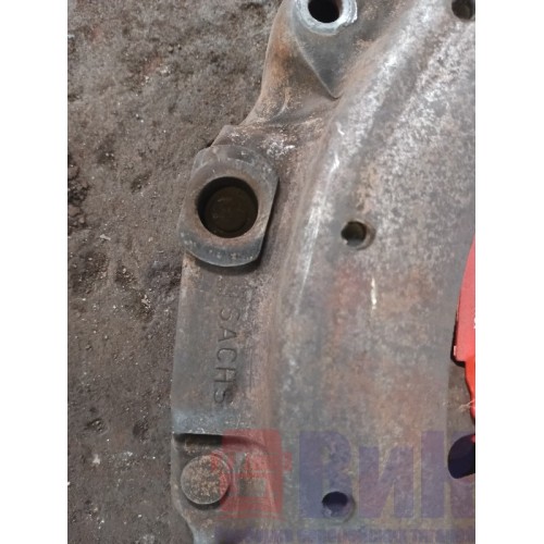 Корзина сцепления Iveco Stralis/Cursor 10 с выжимным (697)-2