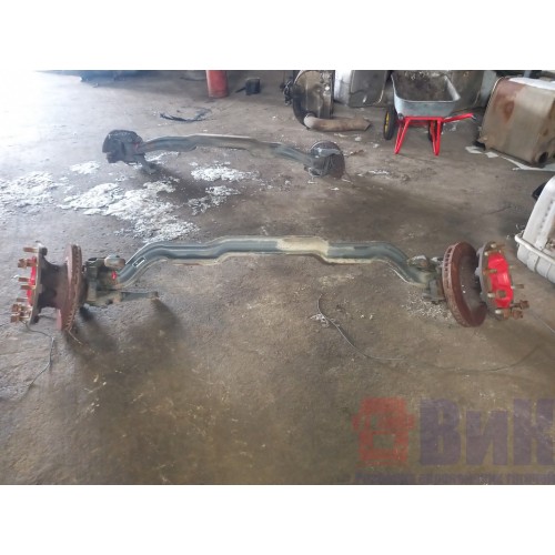 Балка передняя Renault в сборе d58 (667)