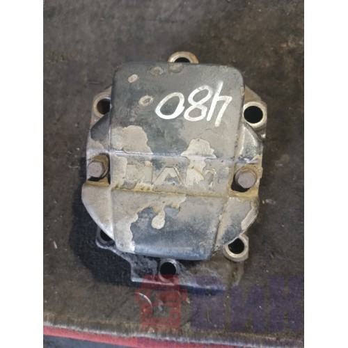 Проставка ось рокеров с клапанной крышкой MAN D2876 LF12 (619)