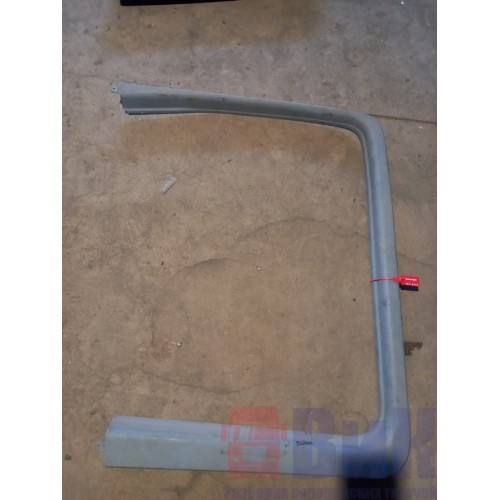 Накладка на дверь Mercedes Actros RH (808)