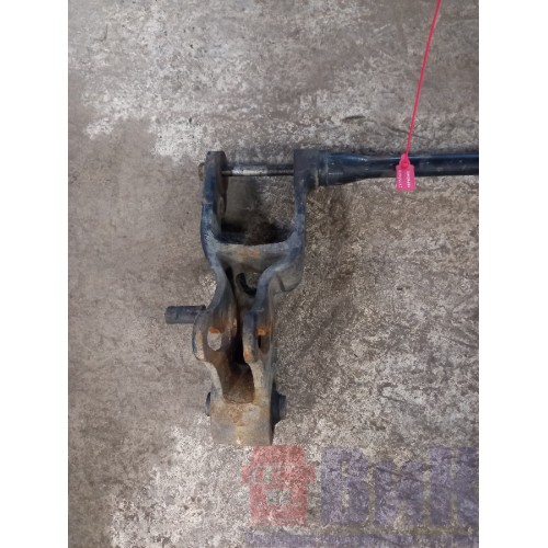 Торсион кабины Renault Magnum 010884 (674)-1