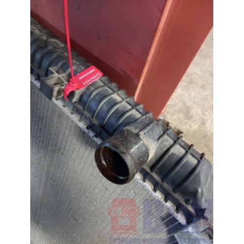 Радиатор основной Renault Magnum 010884 DXI 13 NISSENS (682)-3