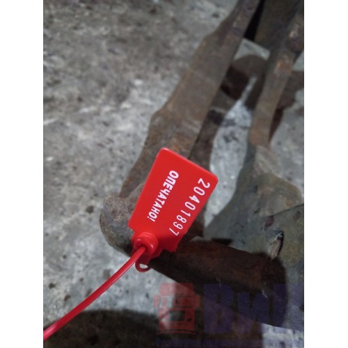 Скоба суппорта Scania (897)-1