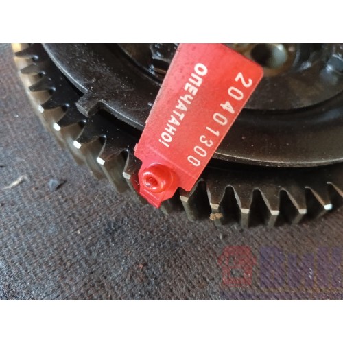 Шестерня распредвала Iveco stralis Cursor 10 E-5 393048 (300)-6