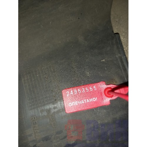 Пластик (крышка верхняя) Renault TS 003088 LH (555)-2